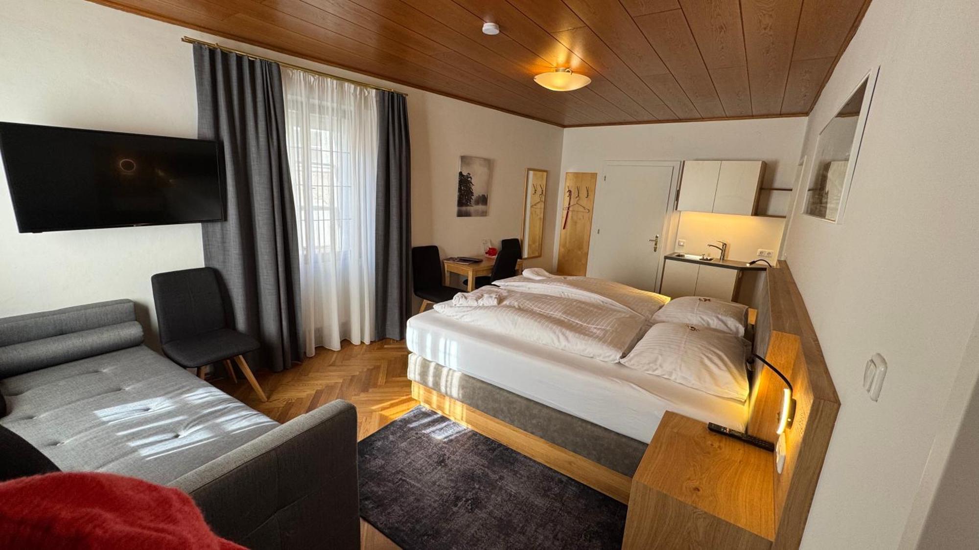 Guesthouse Mozart - Apartment House Залцбург Екстериор снимка